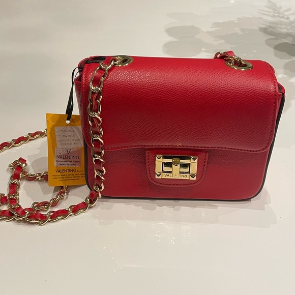 Authentic Red Cross body bag, from Mario Valentino. Made in Italy. Never used! - Picture 3 of 6
